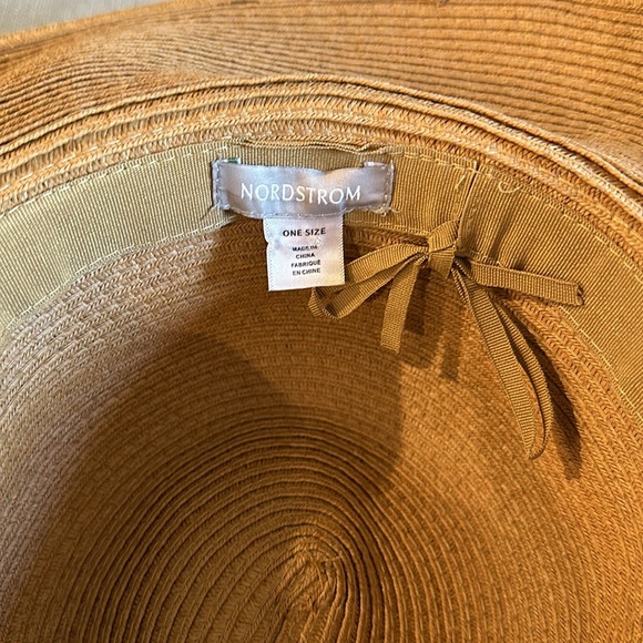 Nordstrom Straw Floppy Beach Hat - Picture 6 of 6